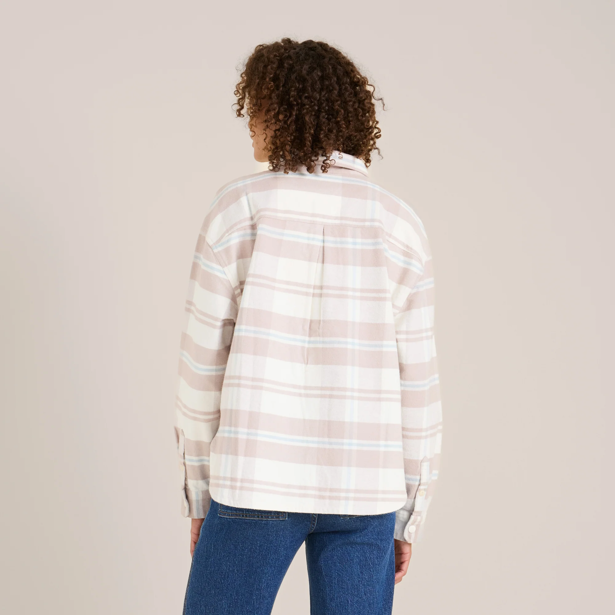 Amberley Flannel - Glacier - Image 3