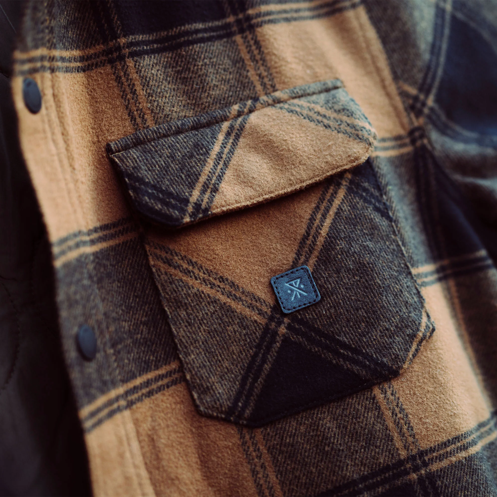 Backwoods Overshirt Jacket - Otter - Image 3