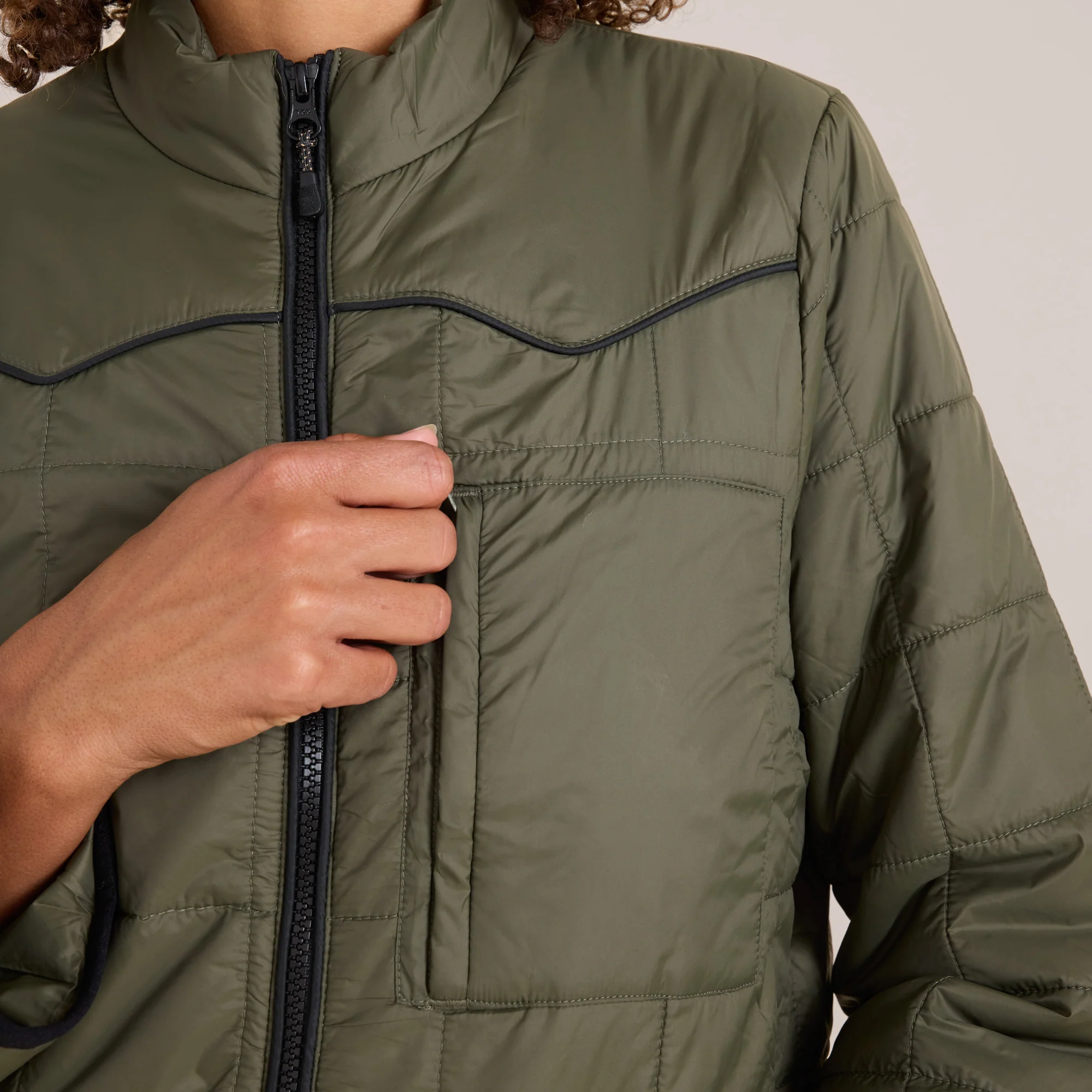 Base Camp Jacket - Military - Image 5