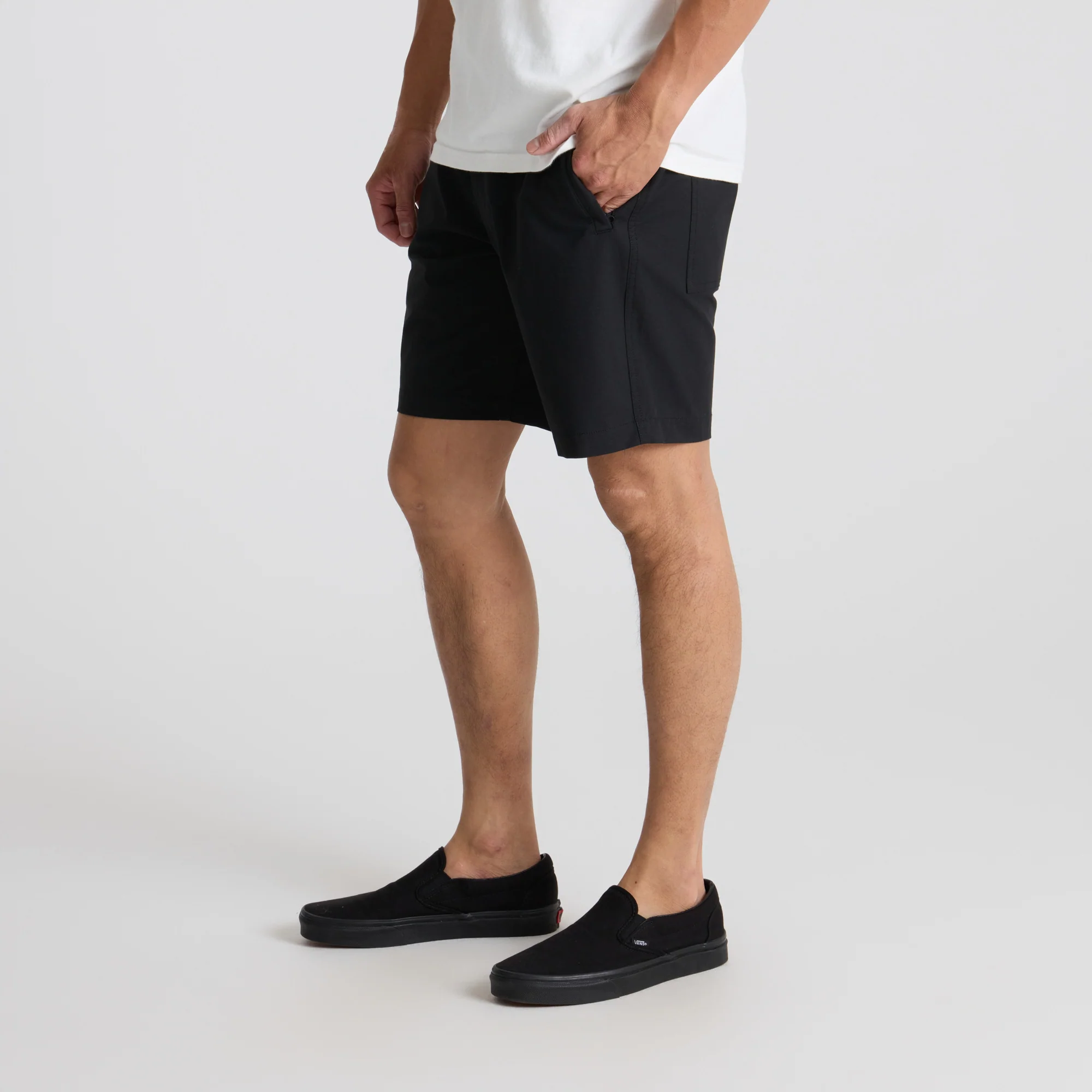 Layover Pro 8" Traveler Shorts - Black - Image 4