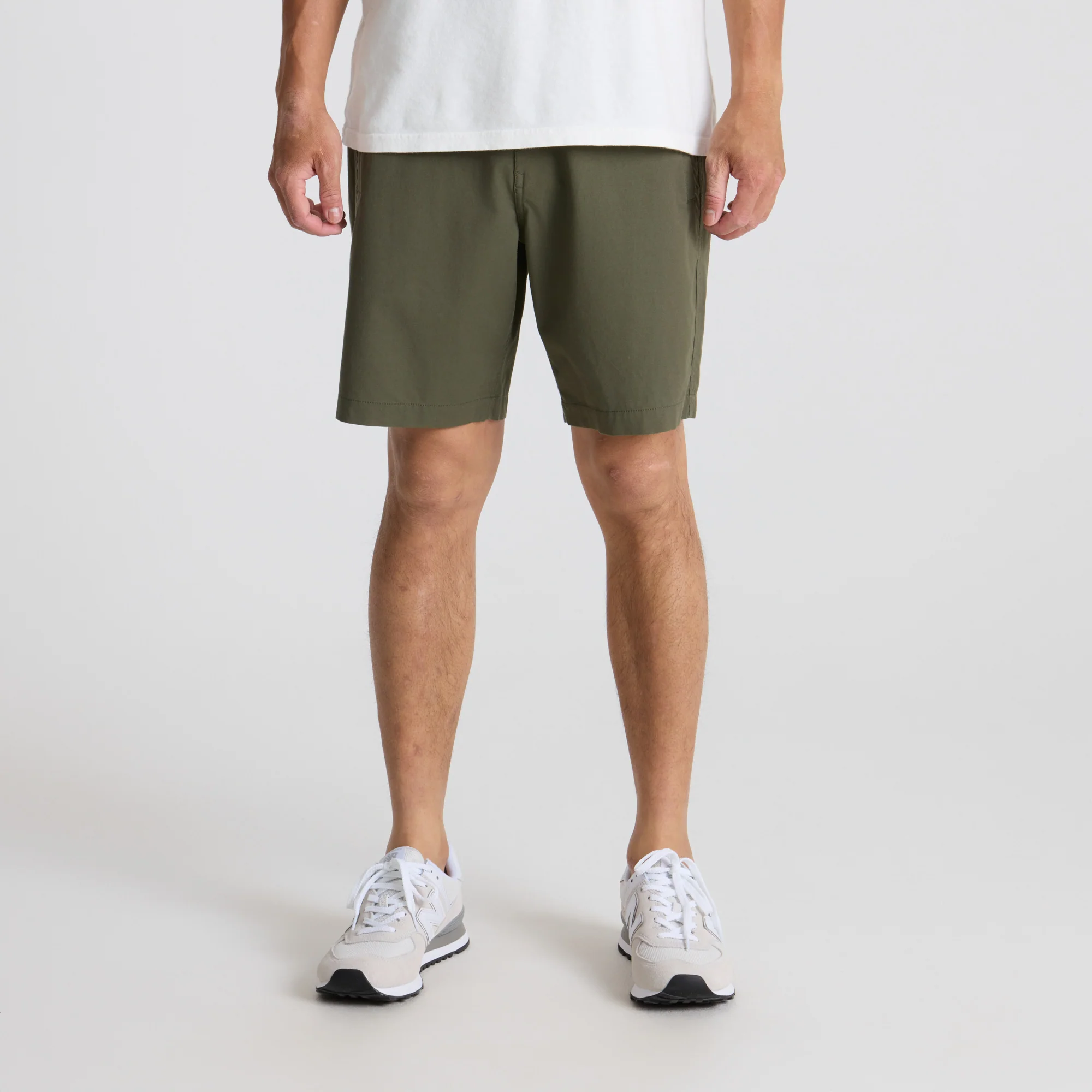 Layover Pro 8" Traveler Shorts - Military - Image 2