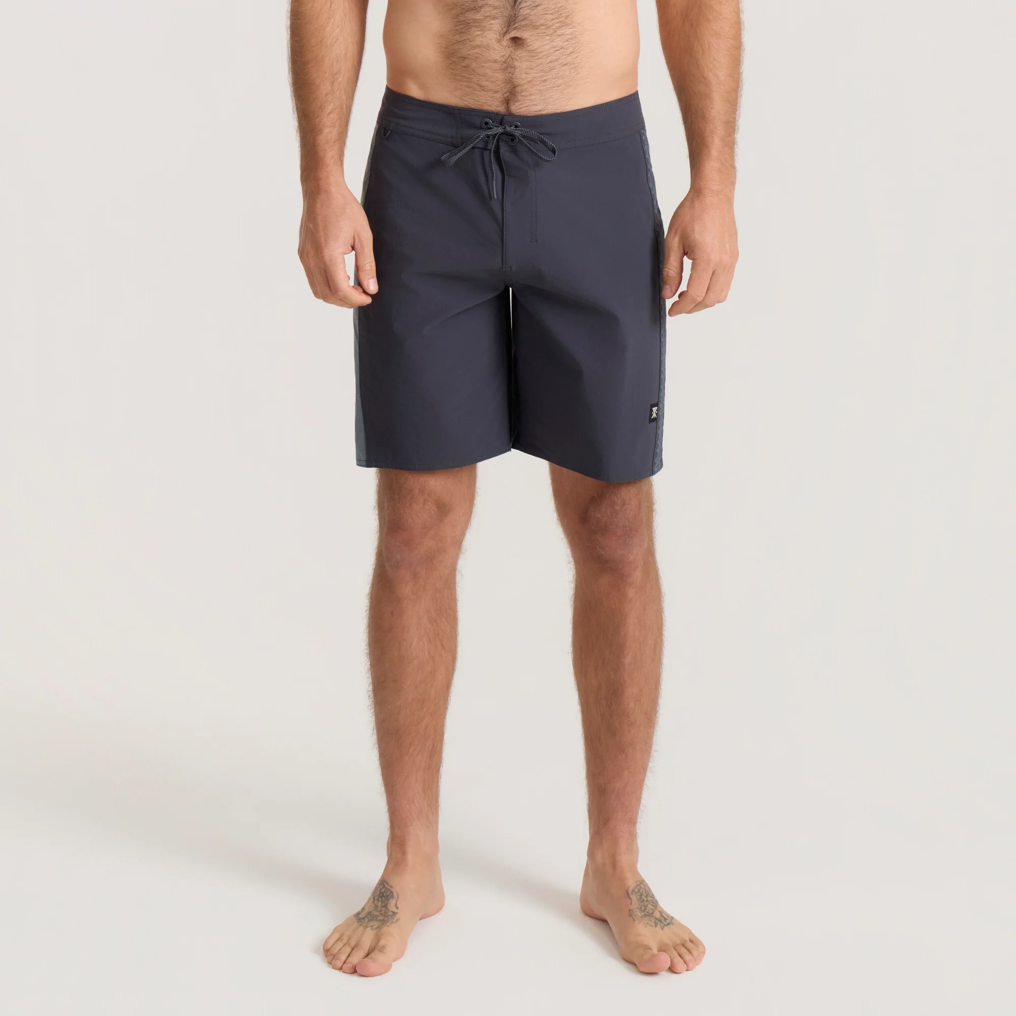 Passage Panel 18.5" Boardshorts - Ebony - Image 4
