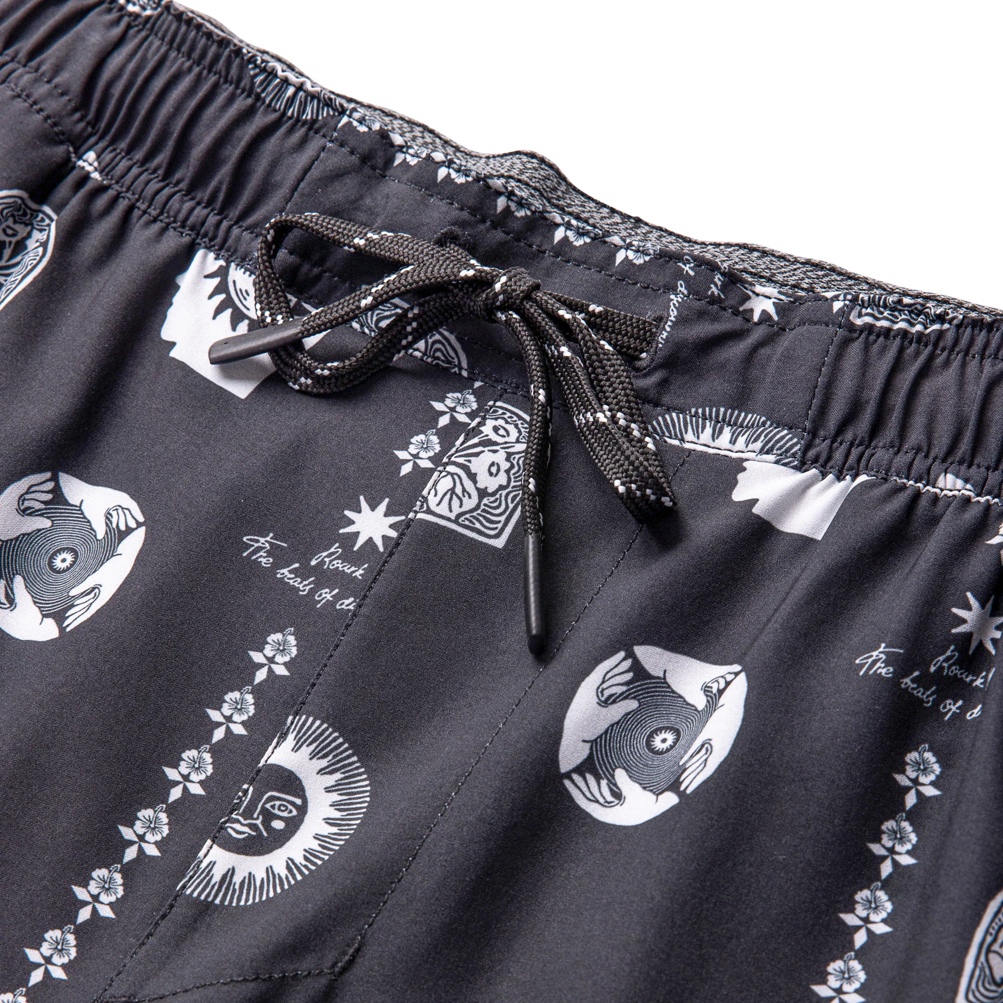 Serrano 7" Active Stretch Shorts - Black Print - Image 4