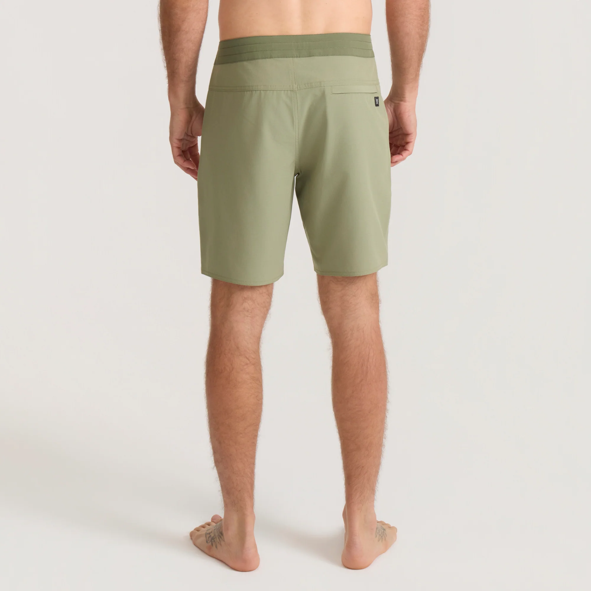 Venture Hybrid 18.5" Trunk - Dusty Sage - Image 4