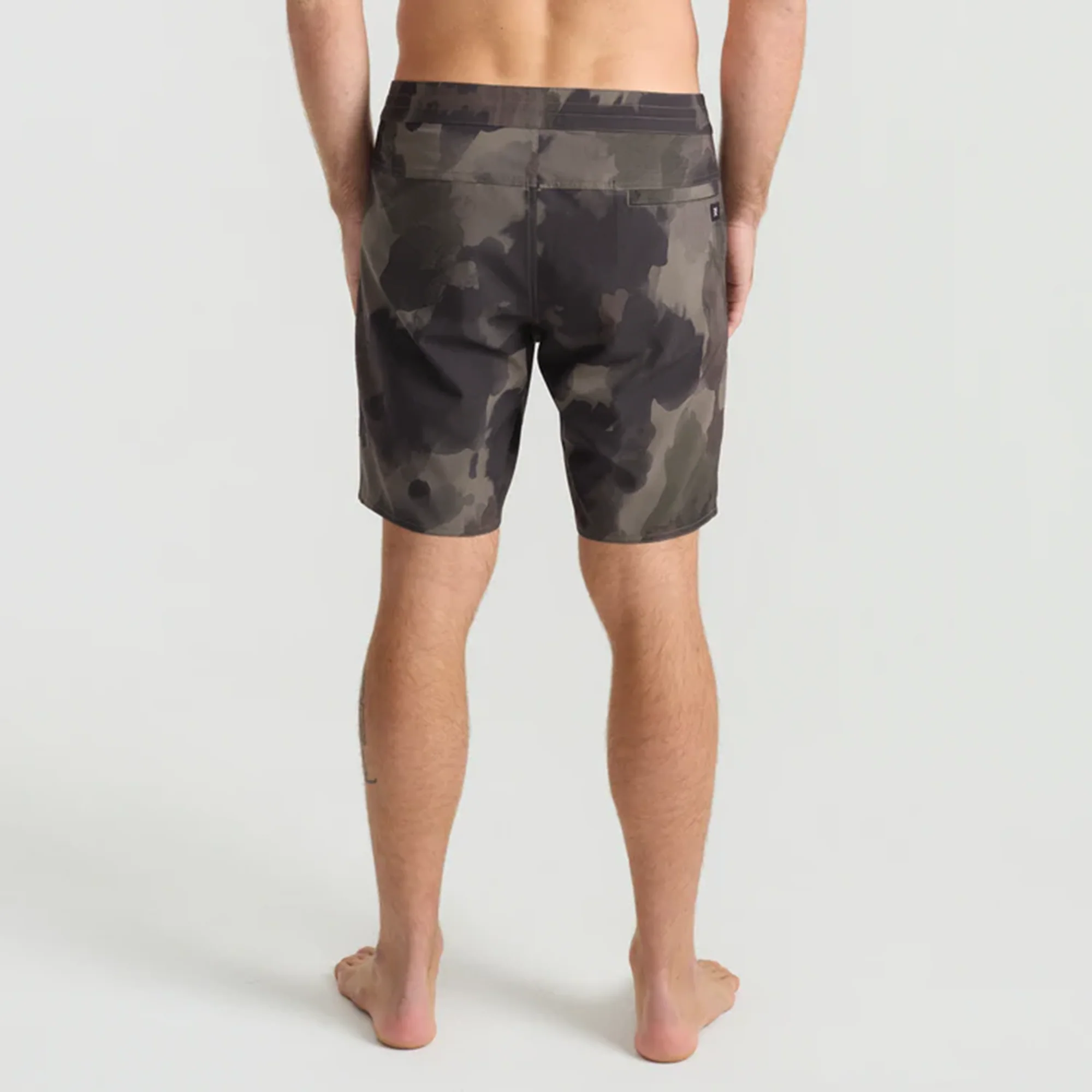 Venture Hybrid 18.5" Trunk - Camo - Image 4