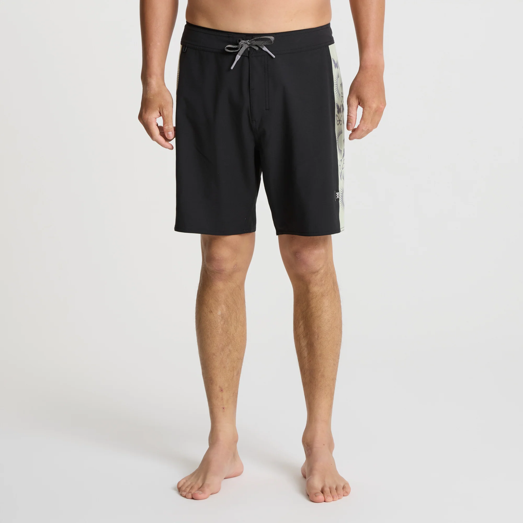 Passage 18.5" Boardshorts - Black - Image 2