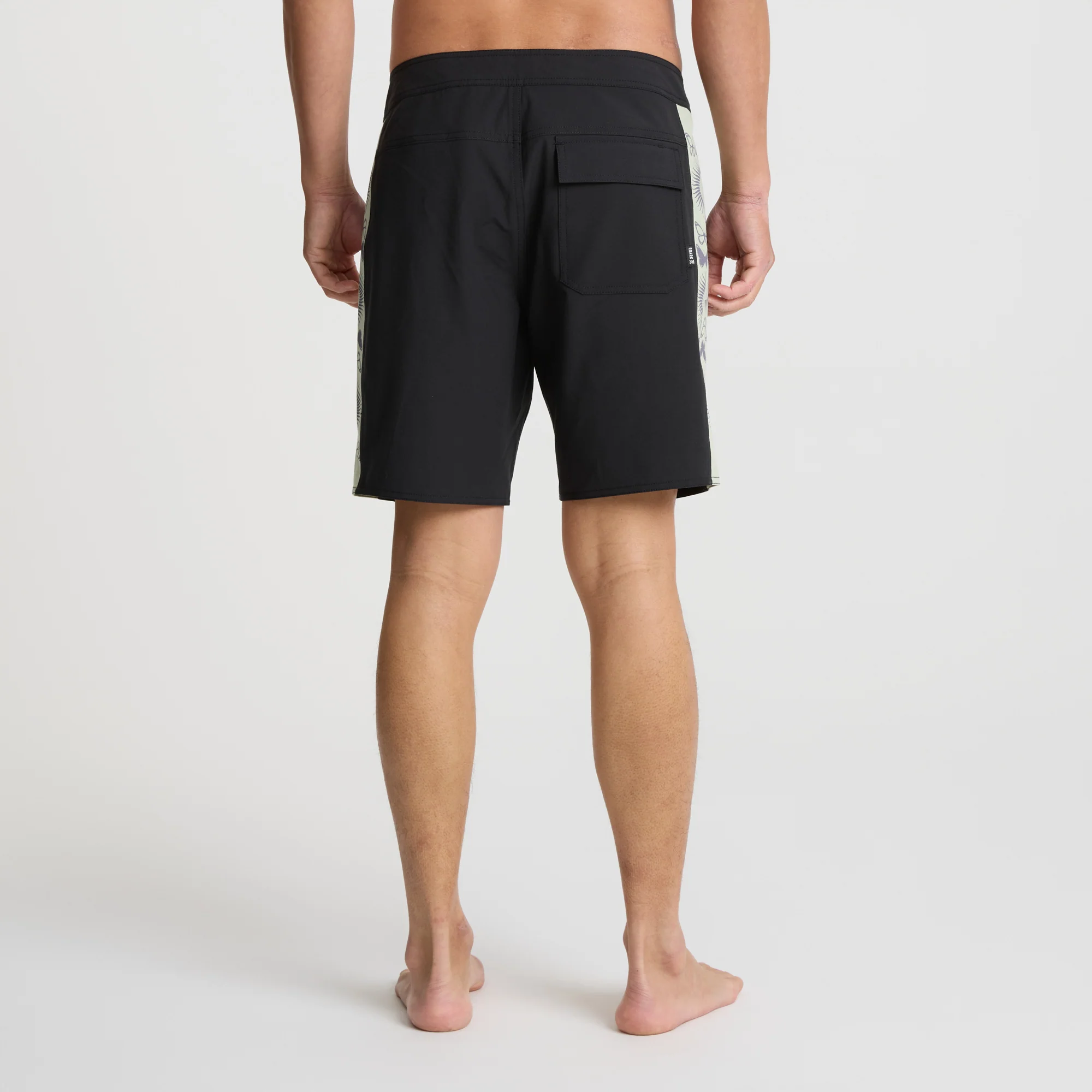 Passage 18.5" Boardshorts - Black - Image 4