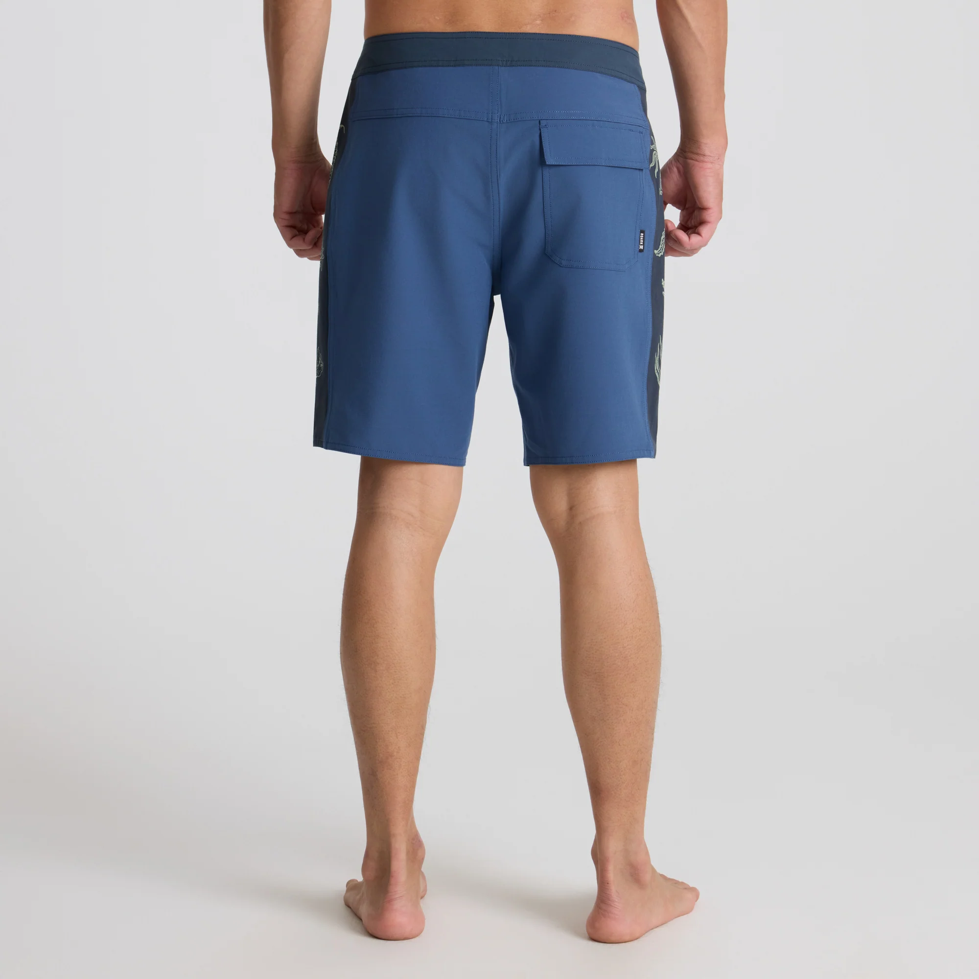 Passage 18.5" Boardshorts - Deep Blue - Image 4