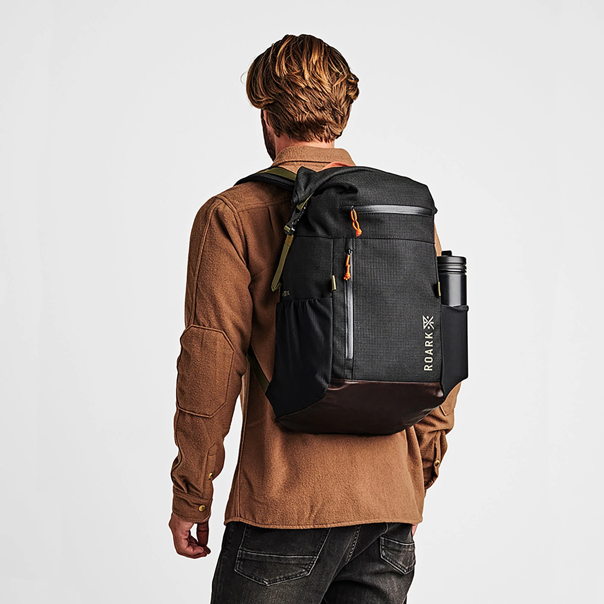 Passenger 27L 2.0 Bag - Black - Image 3
