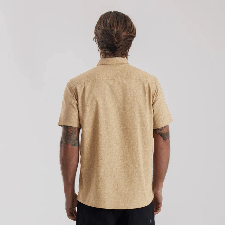 Scholar Stretch Organic Short Sleeve Button Up Shirt - Fern - Image 5