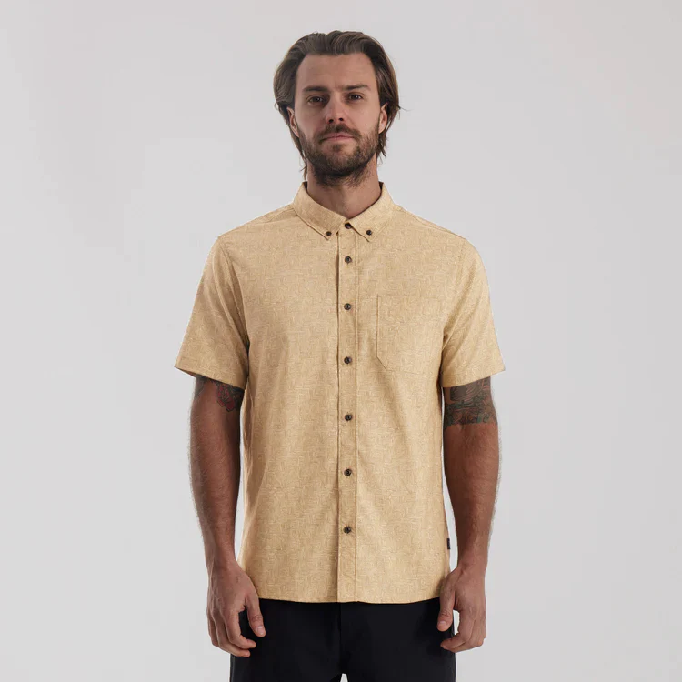 Scholar Stretch Organic Short Sleeve Button Up Shirt - Fern - Image 9